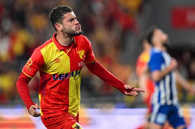 Romulo bombası patlıyor: Göztepe'nin istediği bonservis ortaya çıktı - 6. Foto