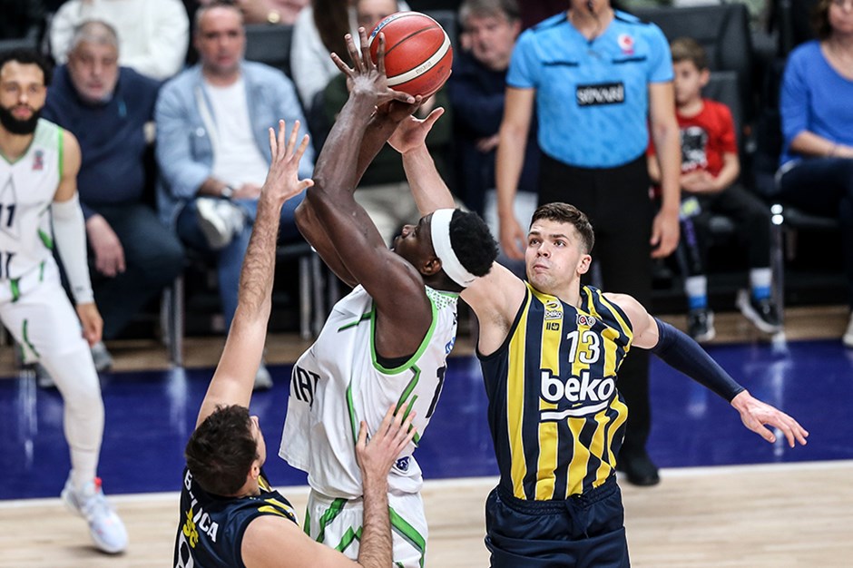 Fenerbahçe Beko'dan ligde dördüncü yenilgi