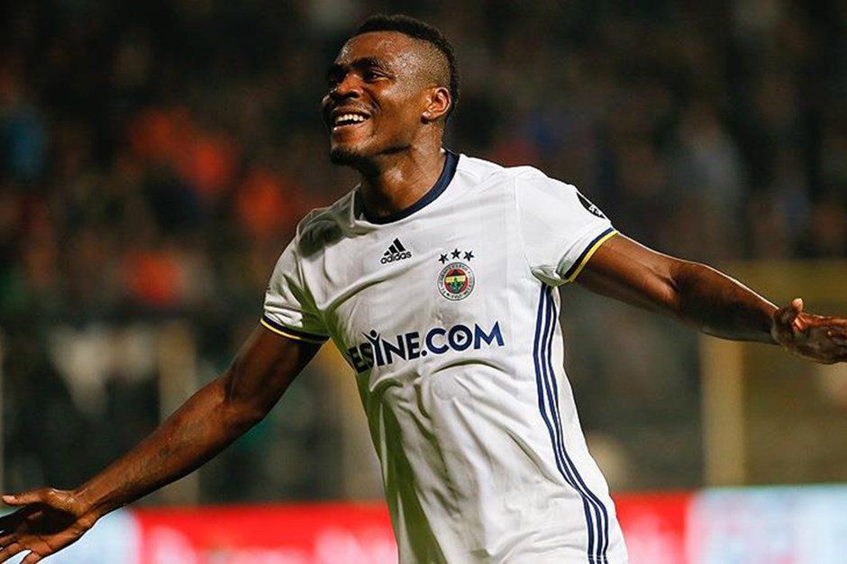 Emenike'den peş peşe Aziz Yıldırım paylaşımları