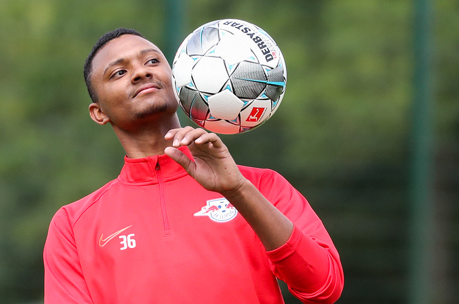 Mario Branco'dan Fenerbahçe'ye yeni sol bek: Leipzig büyük yatırım yapmıştı  - 5. Foto