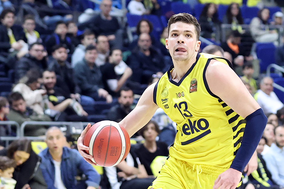 Fenerbahçe'den Tarık Biberovic için sakatlık açıklaması