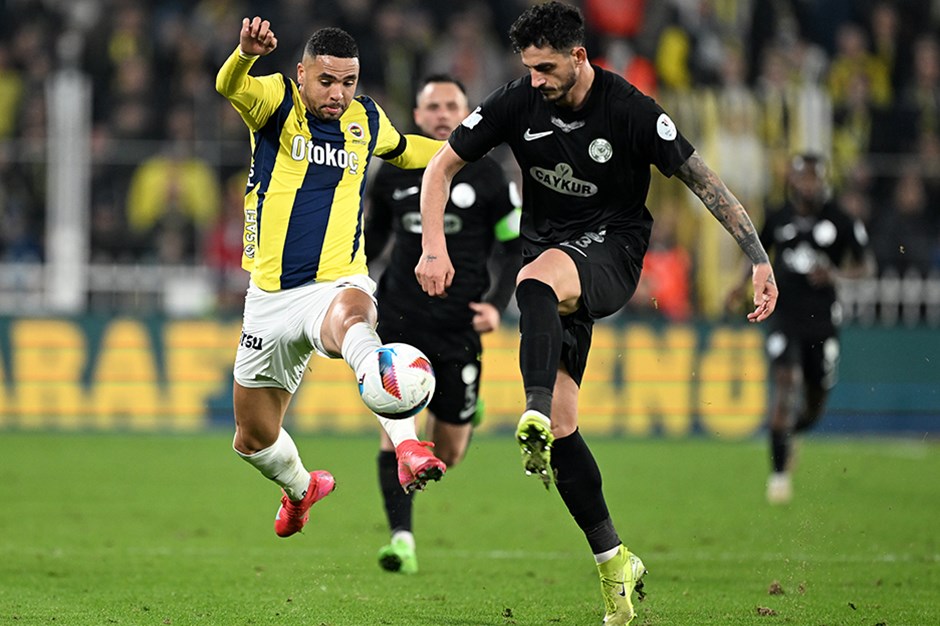 Fenerbahçe 9 kişi kalan Çaykur Rizespor'u 89'da yıktı