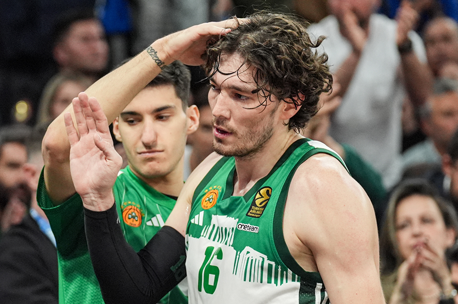 Cedi Osman'ın 19 Mayıs paylaşımı Yunanistan'da infial yarattı  - 3. Foto