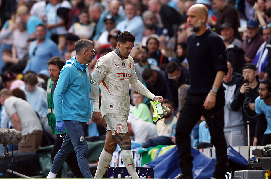 Manchester City kabustan ikinci yarıda uyandı: 7 gollü maçta Ederson rekorunu geliştirdi  - 5. Foto