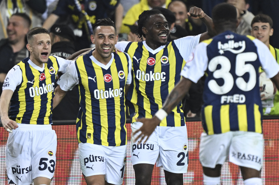 27- Fenerbahçe (Türkiye): 214.5 Puan