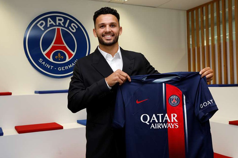 PSG, yeni forvetine imzayı attırdı