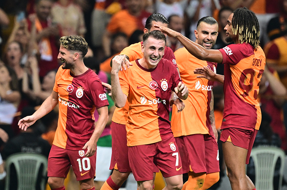 Galatasaray’ın UEFA Şampiyonlar Ligi play-off turundaki muhtemel rakibi belli oldu! Galatasaray’ın UEFA Şampiyonlar Ligi play-off turundaki muhtemel rakibi belli oldu!