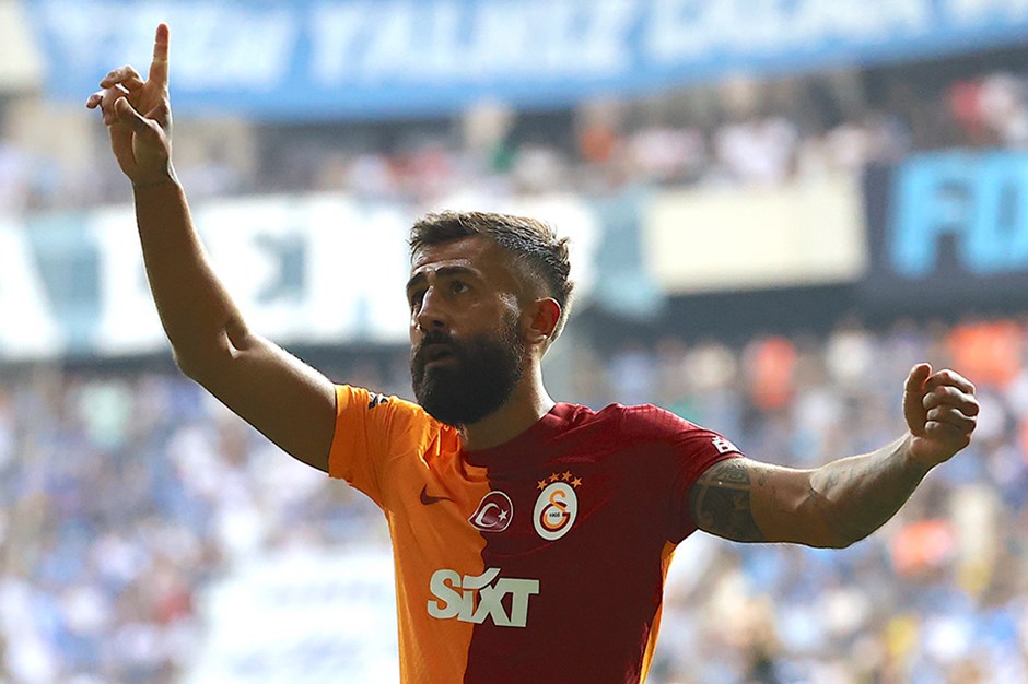 Galatasaray'da 8 futbolcu ilk peşinde