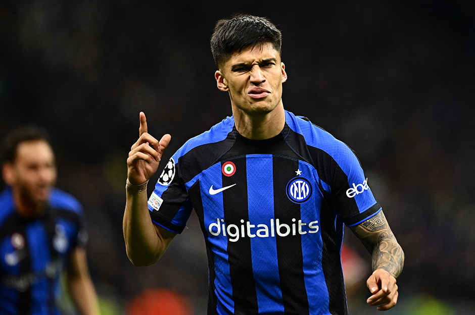 Sözleşmesinin son yılına giren Arjantinli forvetin, Inter'in planları arasında yer almadığı ve oyuncunun gönderileceği haber detayında yer aldı.