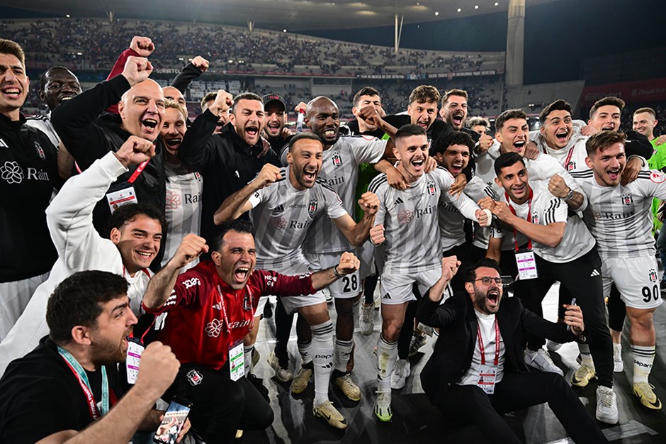 Beşiktaş'tan kupa kutlaması için taraftara çağrı