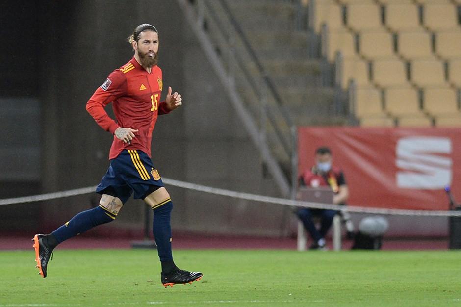 İspanyol efsane Sergio Ramos'dan milli takıma veda: "Futbol her zaman adil değildir"