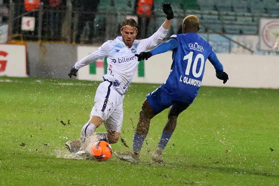 Çaykur Rizespor tek golle Adana Demirspor'u mağlup etti