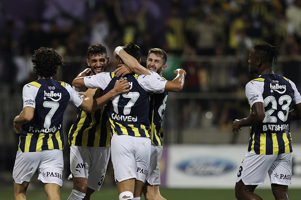 Fenerbahçe 11 maçın sadece 2'sinde bunu yaşadı: ligde 7 alanda lider  - 18. Foto