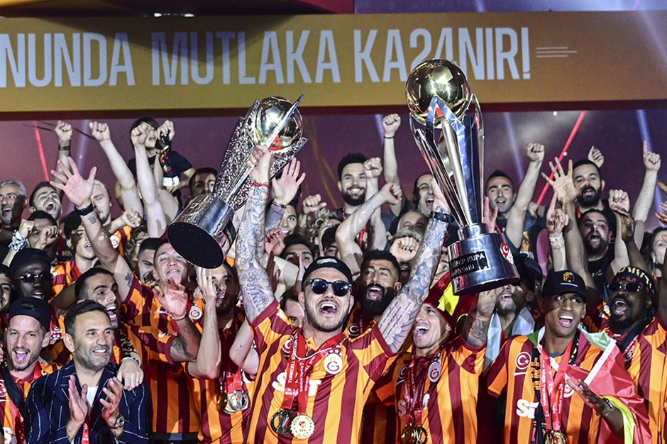 Galatasaray'dan şampiyonluk paylaşımı