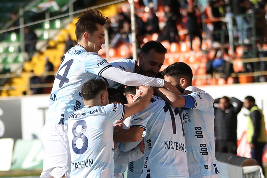 Adana Demirspor'a 6 puan silme cezası