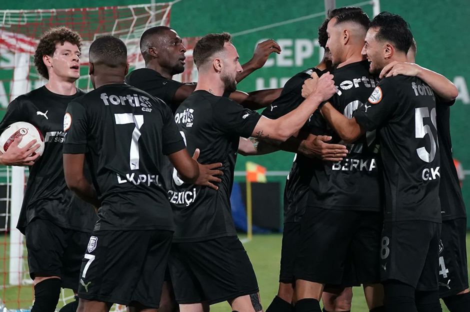 Süper Lig'de milli takımlara en çok futbolcu gönderen kulüpler: Zirvede hangi takım var?  - 21. Foto