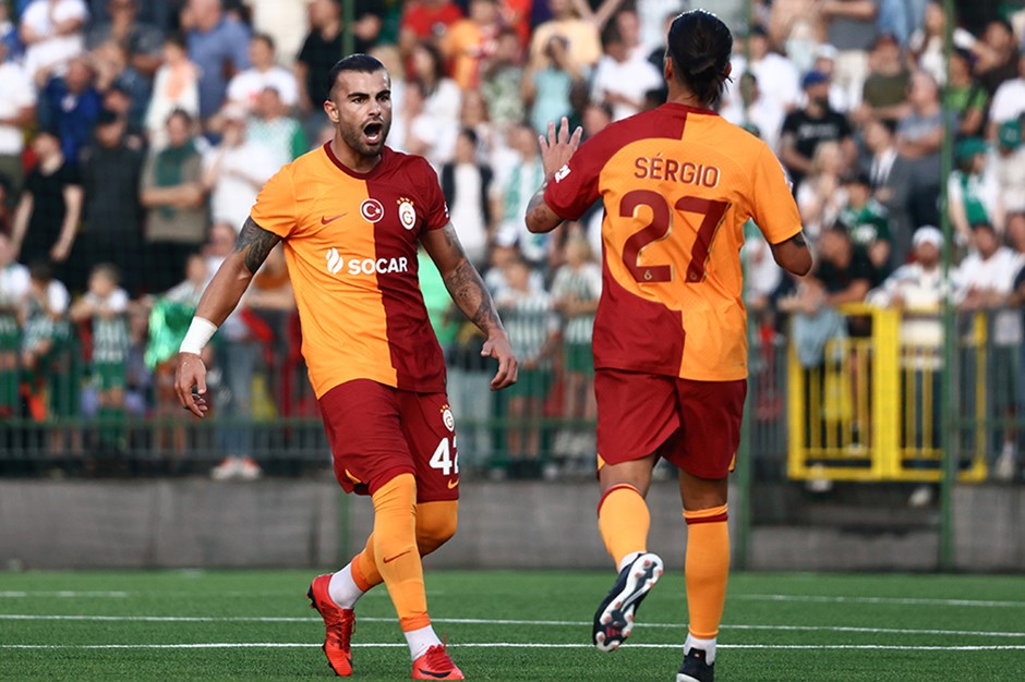 Galatasaray turu İstanbul'a bıraktı