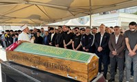 Trafik kazasında hayatını kaybeden milli sporcu Sıla Medine Kavurat, Kocaeli'de defnedildi