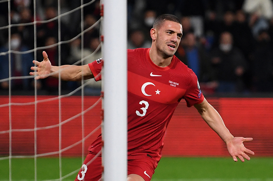 Merih Demiral'dan Fenerbahçe itirafı: "İçimde her zaman bir yara"  - 3. Foto