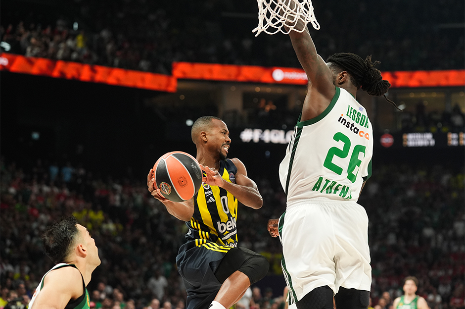 Fenerbahçe'den Ergin Ataman'a gönderme  - 1. Foto