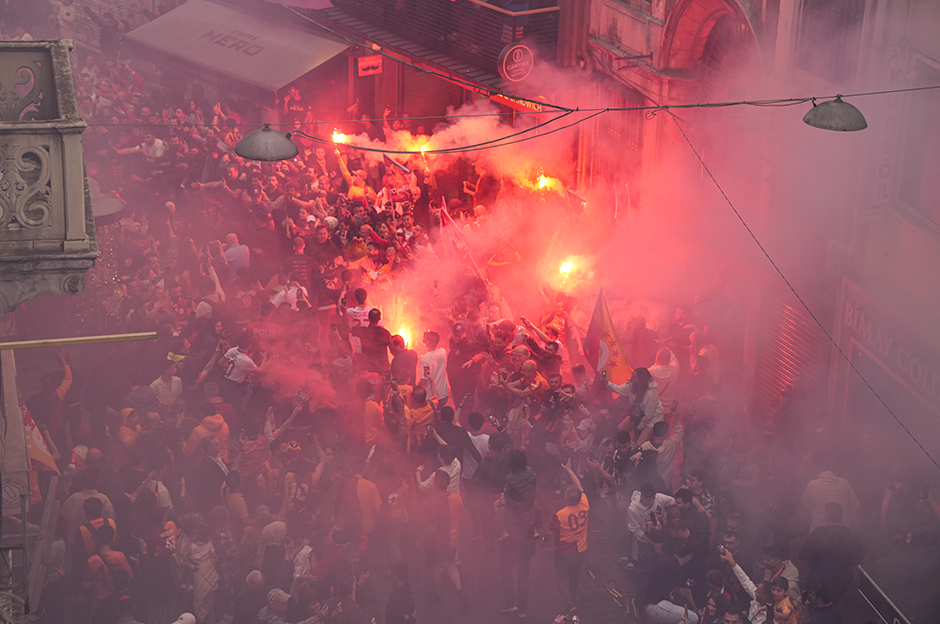 Galatasaray'da 25. şampiyonluk coşkuyla kutlandı  - 7. Foto
