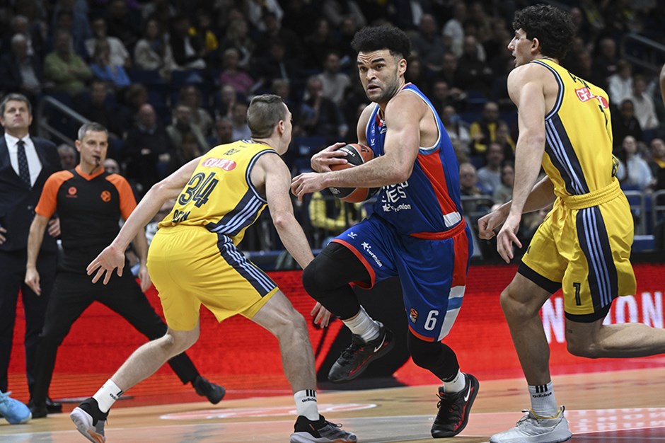 Anadolu Efes, Almanya deplasmanında zorlanmadı