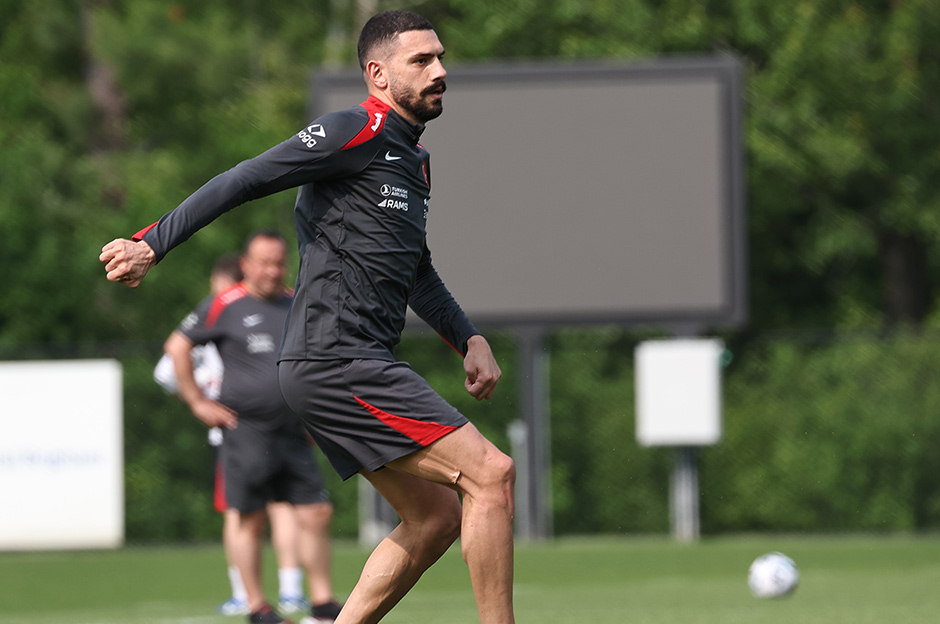 Merih Demiral, A Milli Takım'ın kaderini belirleyecek iki maçı açıkladı  - 11. Foto