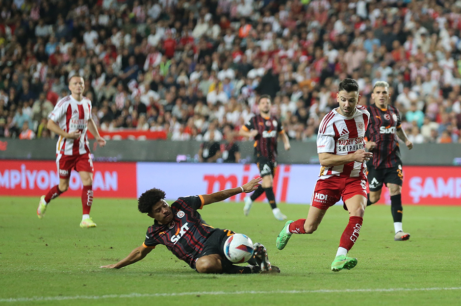 Galatasaray - Antalyaspor (Canlı anlatım)