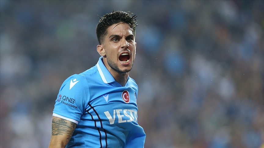 Trabzonspor'un sezon başı transferi yol ayrımında; 7. veda yaşanabilir  - 4. Foto