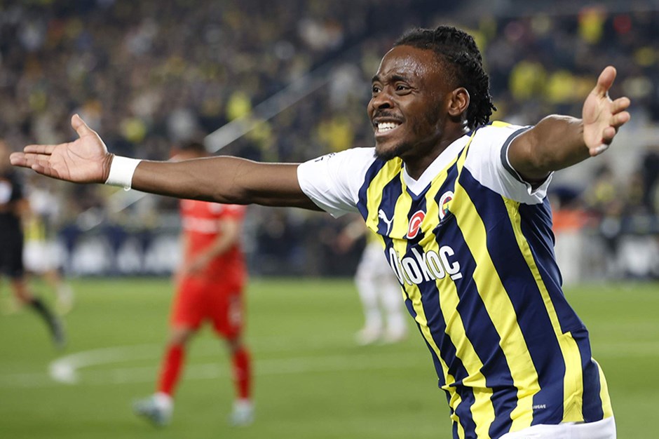 Fenerbahçe'de Osayi-Samuel gelişmesi: Menajeri İstanbul'a çağrıldı