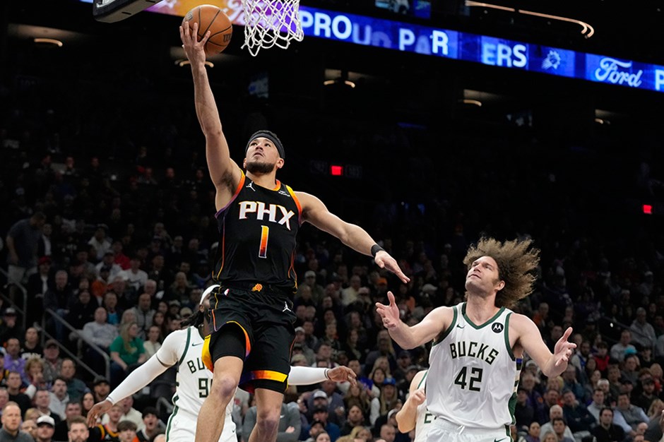 Phoenix Suns evinde Milwaukee Bucks'ı yendi