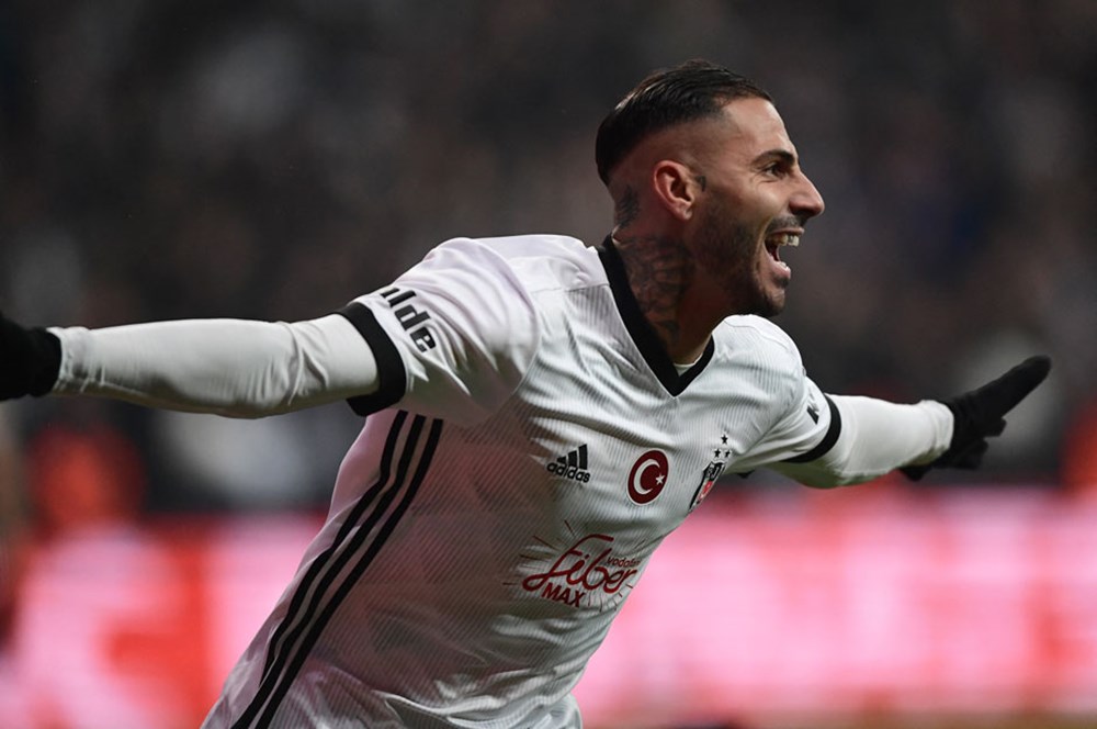 Yapay zekaya göre Beşiktaş tarihinin en iyi ilk 11'i  - 9. Foto