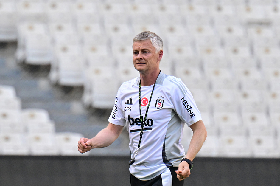 Solskjaer kararını verdi, gönderilecekler listesine bir isim daha eklendi  - 2. Foto