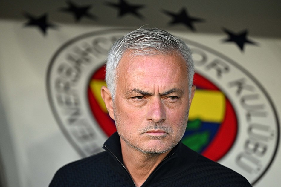 Mourinho'dan flaş sözler: "Lig başlamadan sonuç belliydi"