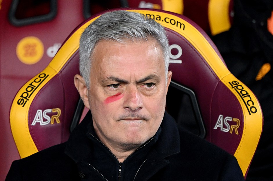Roma teknik direktörü Mourinho'dan tepki: "Diğerleri kazananınca dahi; biz kazanınca şanslı oluyoruz"