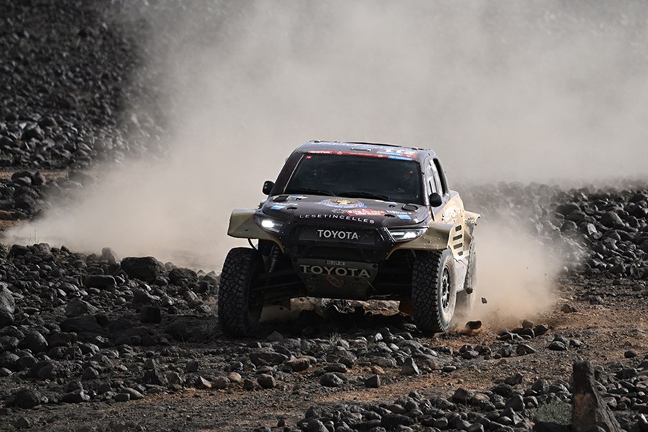 Dakar Rallisi'nin 10. etabını Guerlain Chicherit ve Ricky Brabec kazandı