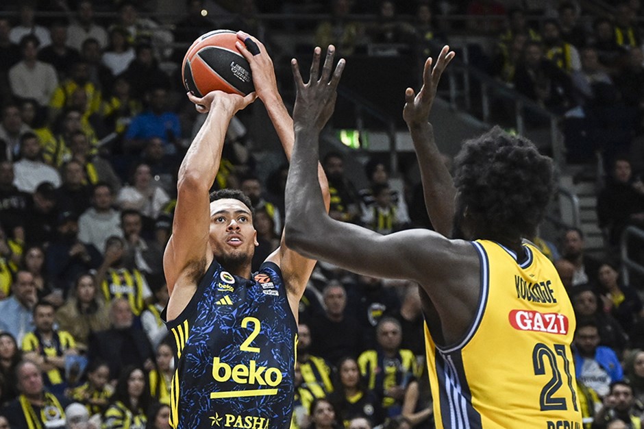 Fenerbahçe Beko deplasmanda Alba Berlin'i devirdi