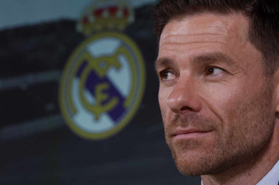 Xabi Alonso ilk basın toplantısında tek tek isim verdi: "Ayrılacak" deniliyordu, işin rengi değişti  - 3. Foto
