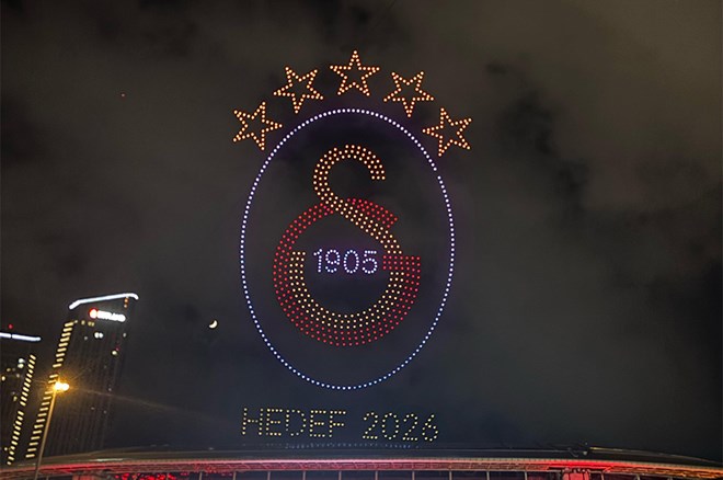 Galatasaray şampiyonluğu taraftarlarıyla kutladı  - 3. Foto