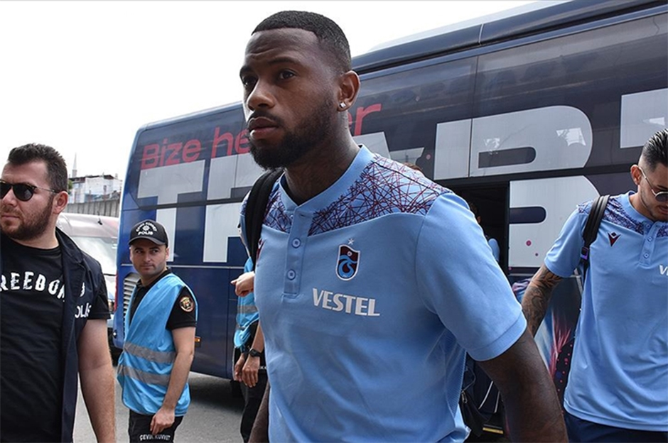 Stefano Denswil olaylı maçla ilgili konuştu  - 2. Foto