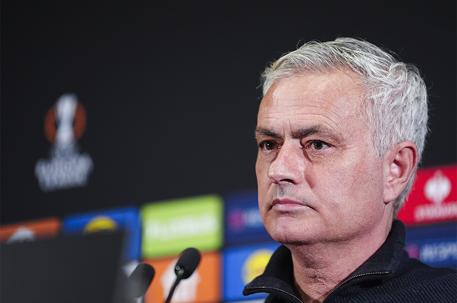 Mourinho'dan yarıda kalan Galatasaray-Adana Demirspor maçı için flaş ifadeler