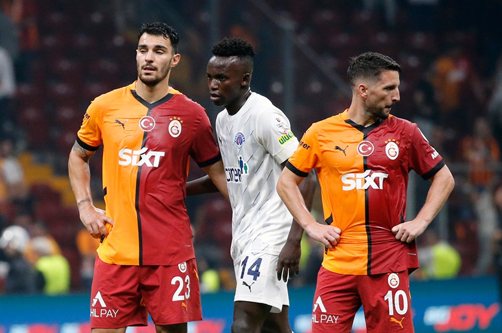 Trio ekibinden net yorum: Galatasaray-Kasımpaşa maçındaki penaltı kararı doğru mu?  - 1. Foto