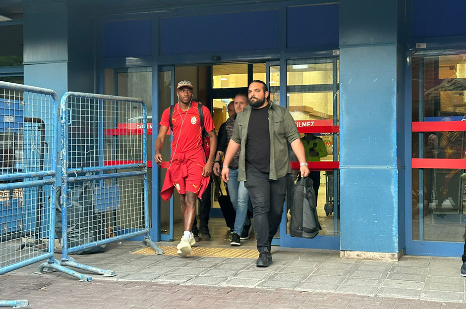 Galatasaray, Trabzon'da böyle karşılandı  - 2. Foto