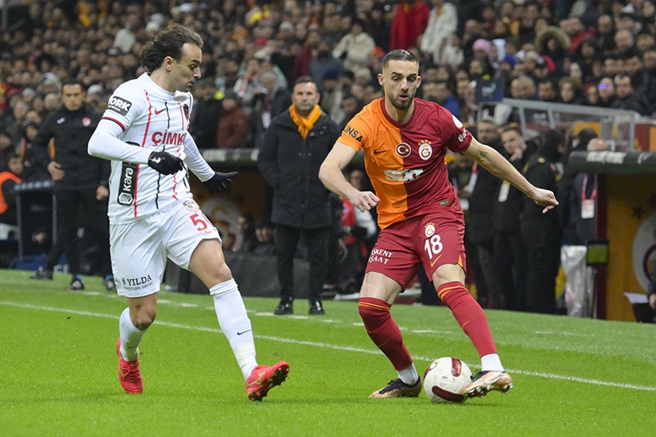 Galatasaray, Gaziantep FK karşısında açık ara önde: 9-1