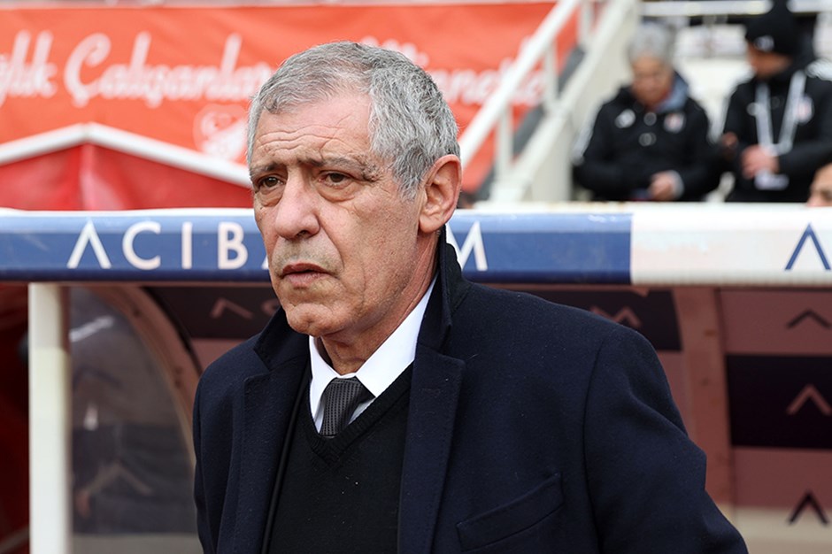 Fernando Santos'tan tepki: "İki haftadır hakkımız yeniyor"