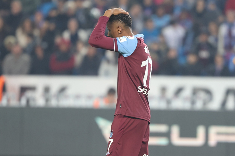Trabzon'da tepki büyük: "Formaları çıkarın bu şehri terk edin"  - 6. Foto