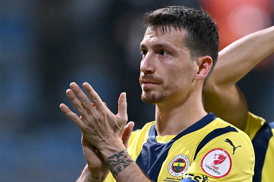 Milyonda bir görülen enfeksiyon geçiren Mert Hakan Yandaş'tan ilk açıklama  - 1. Foto