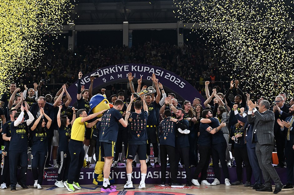 Fenerbahçe Beko, Türkiye Kupası'nı 9. kez müzesine götürdü