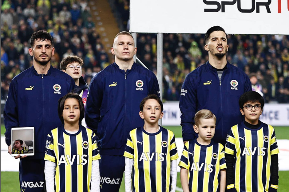 Fenerbahçe maç önü seremonisinde depremzede çocukları ağırlayacak