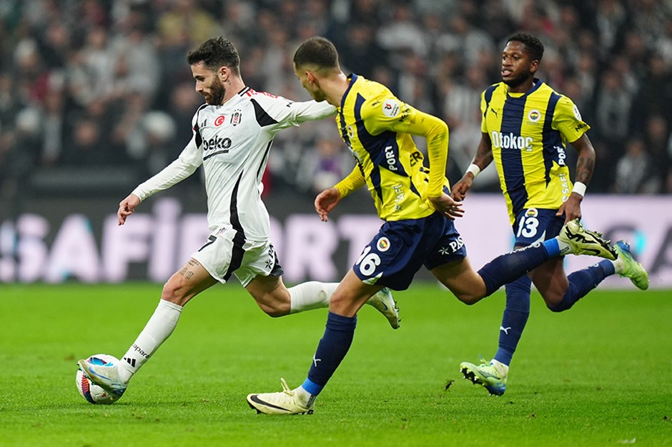 Fenerbahçe-Beşiktaş derbisinin biletleri satışa çıkıyor